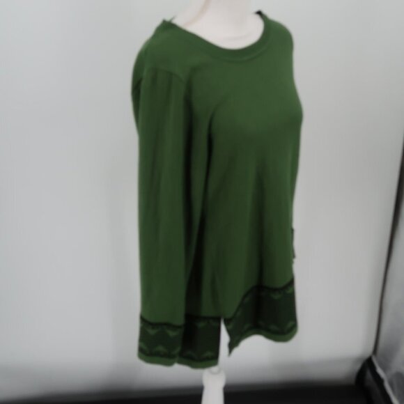 Kim Rogers Green Sweater with Dark Green Detail on Bottom Size XL - Picture 4 of 6